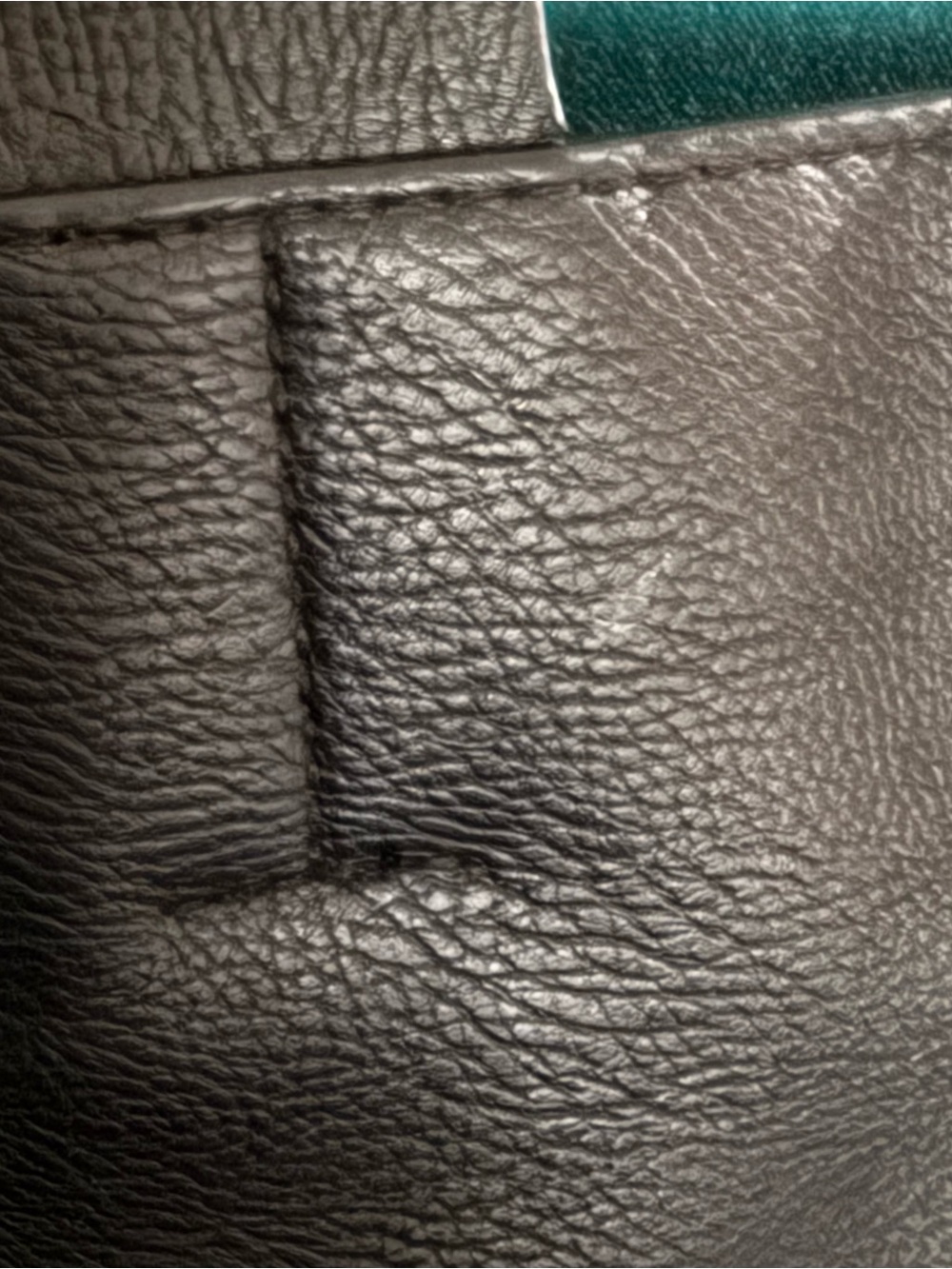Universal Thread Black VeganLeather Tote with Front Pocket and Long Straps - Picture 7 of 9
